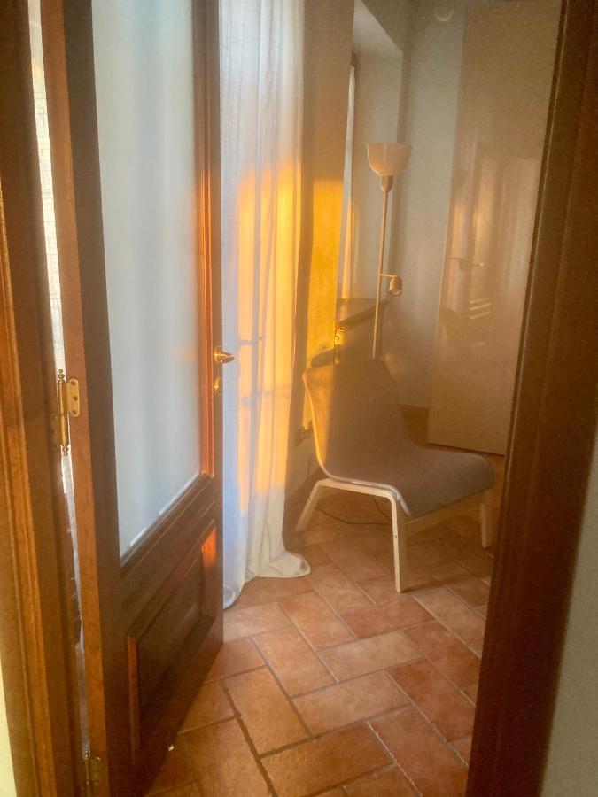 Da Emi - La Casetta In Piazza Monforte dʼAlba Buitenkant foto